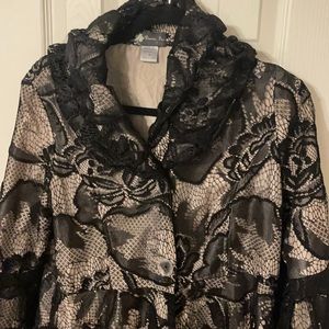 Size M 3/4 sleeve jacket